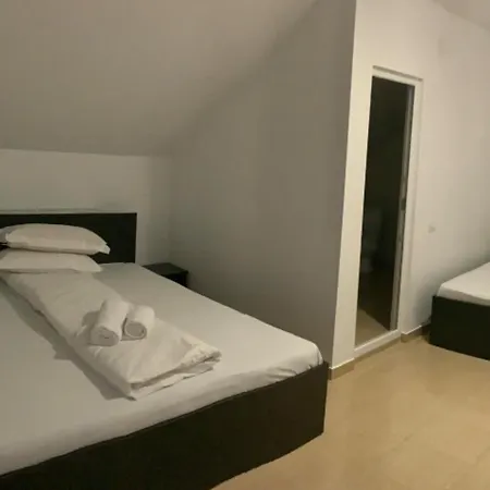 Vendégház Robiall Topraisar