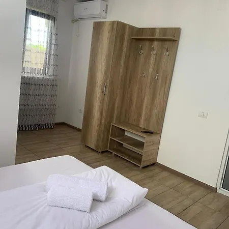 Robiall Guest house *
